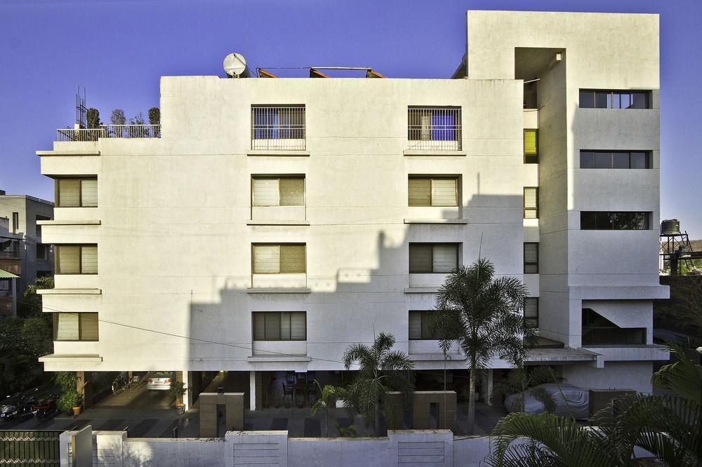 פונה Corporate Stay מראה חיצוני תמונה