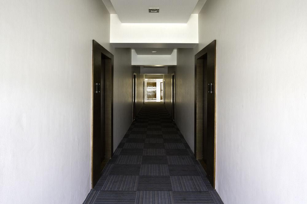 פונה Corporate Stay מראה חיצוני תמונה